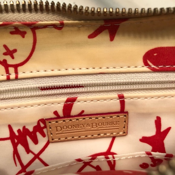 Dooney & Bourke Purse (LIKE NEW) - Picture 5 of 8